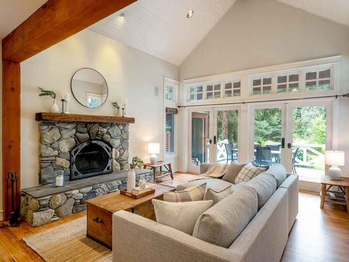Property Photo: 7313 Fitzsimmons Road South BC V8E 0E5