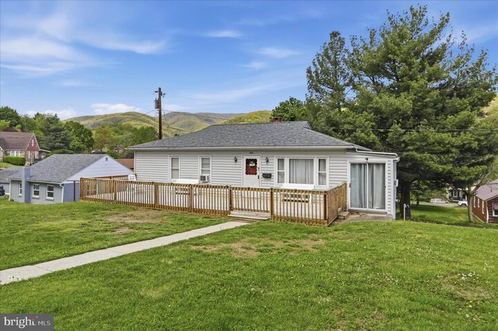 Property Photo:  182 C Street  WV 26726 