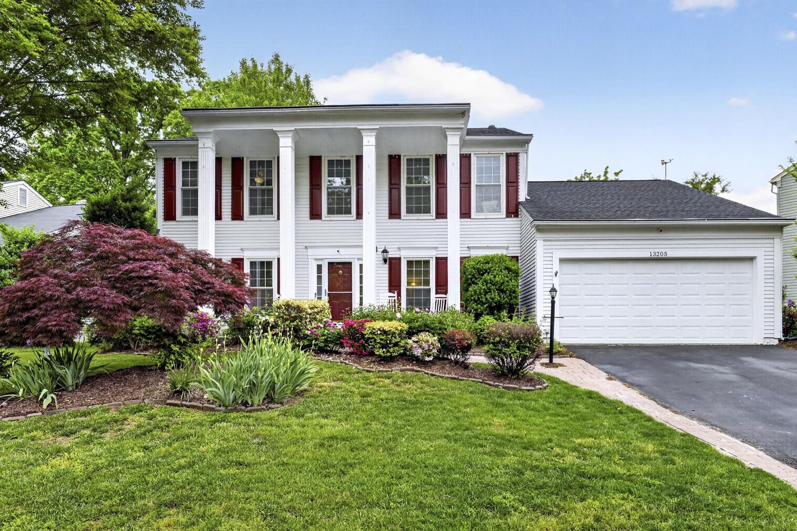 Property Photo: 13205 Oak Farm Drive VA 22192
