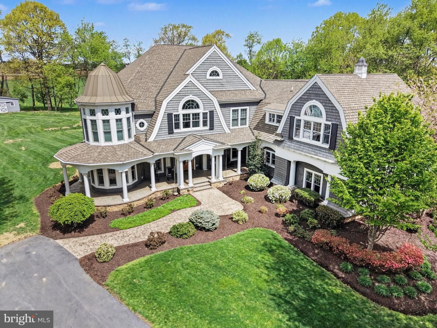 Property Photo:  710 Longview Drive  PA 17057 