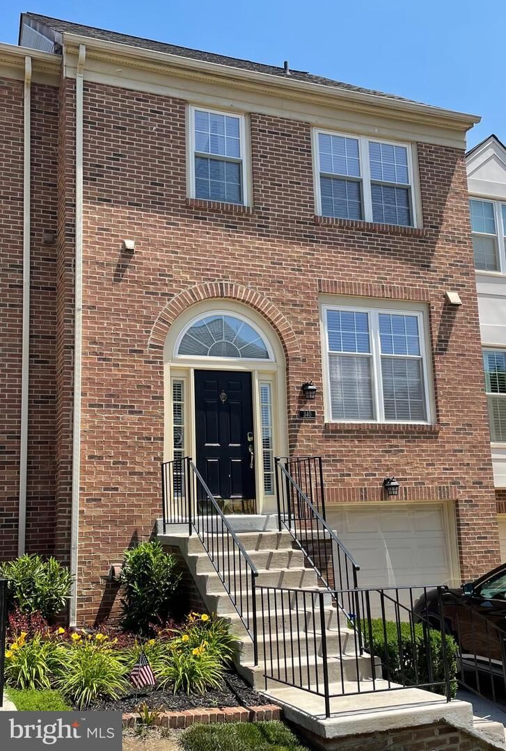 Property Photo:  340 Cloudes Mill Court  VA 22304 