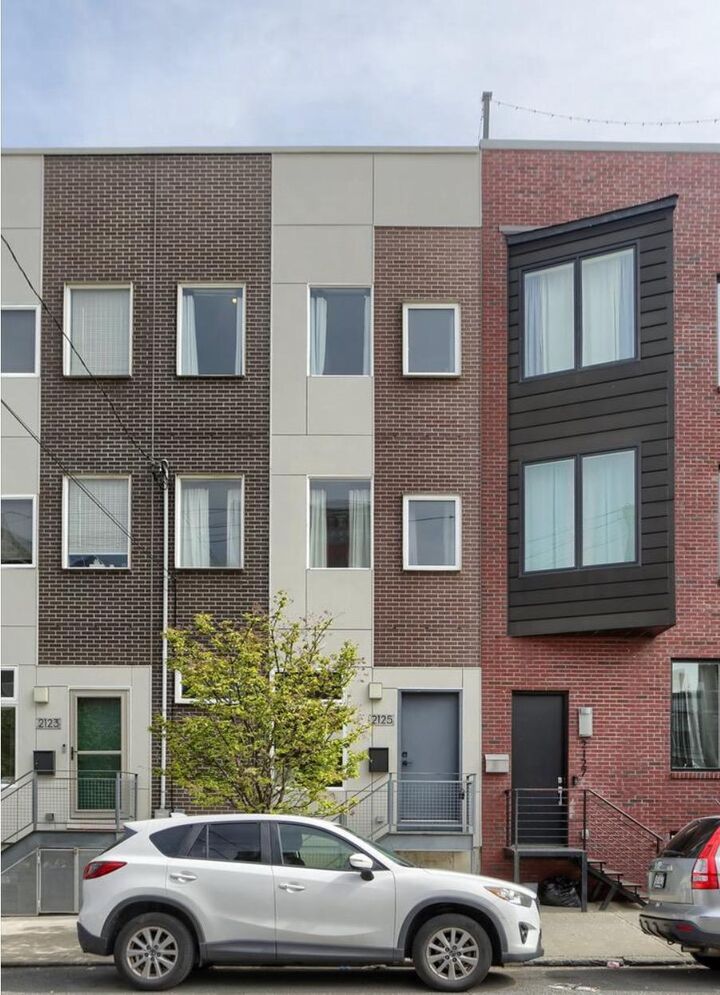 Property Photo:  2125 E Cumberland Street  PA 19125 