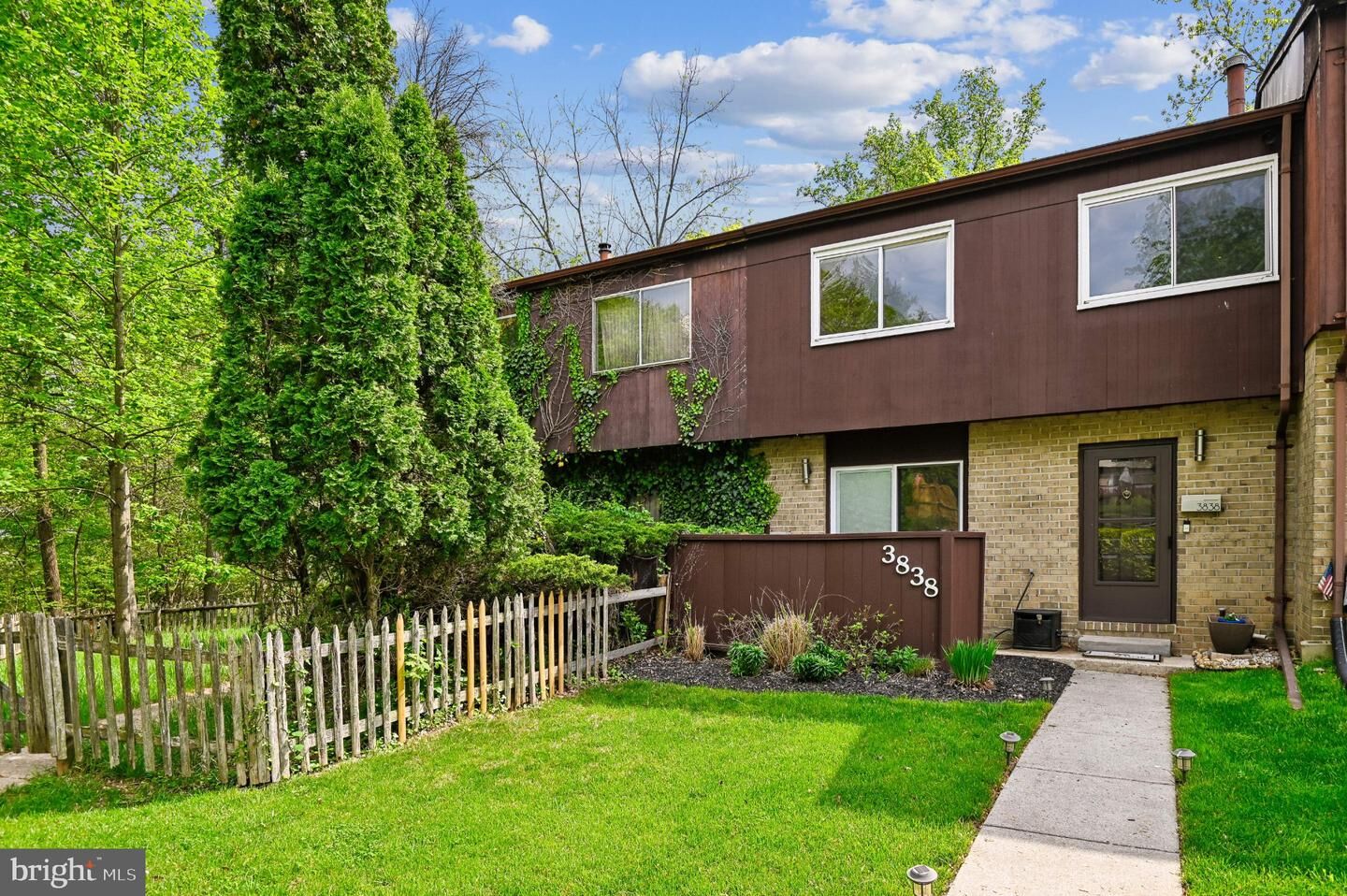 Property Photo:  3838 Twin Lakes Court  MD 21244 