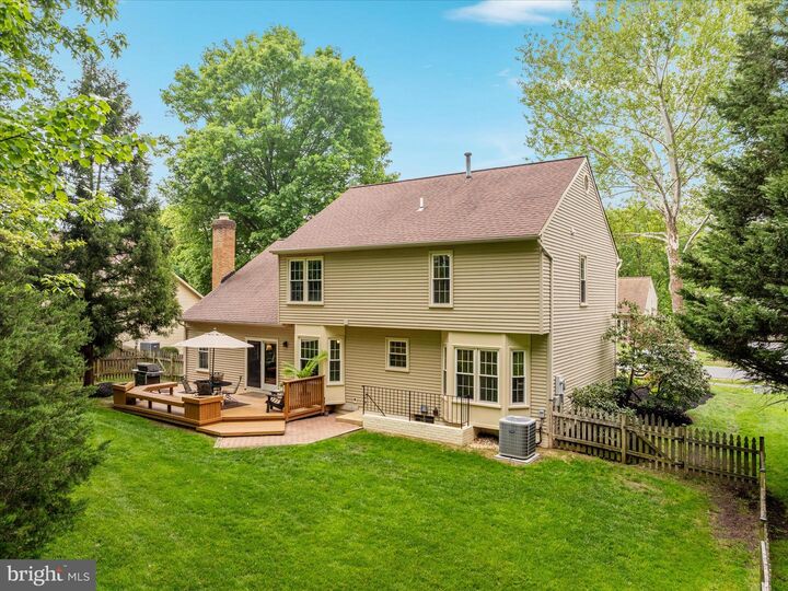 Property Photo:  12852 Valleywood Drive  VA 22192 