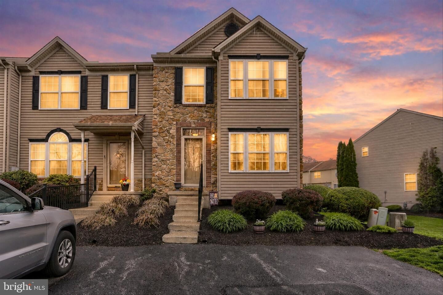 Property Photo:  120 E Beaver Street  PA 17406 