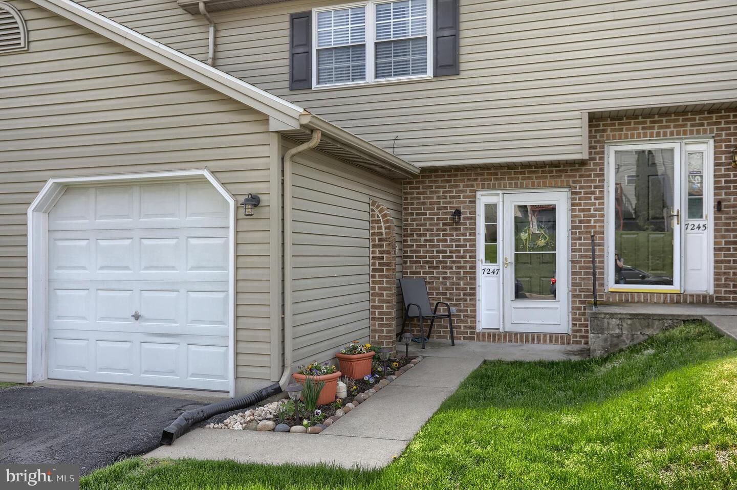Property Photo:  7247 Capital Drive  PA 17111 