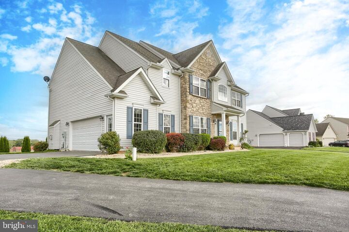 Property Photo:  552 Soapstone Lane  PA 17404 