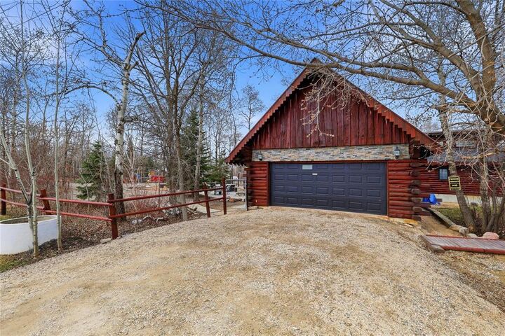 Property Photo:  3 Lakeshore Drive  MB R0A 1T0 