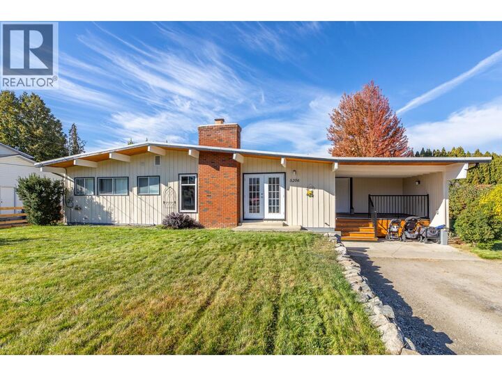 Property Photo: 5206 Nixon Road BC V0H 1Z9