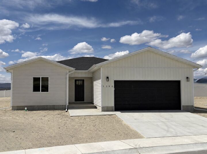 Property Photo:  1291 Primrose Lane  NV 89801 