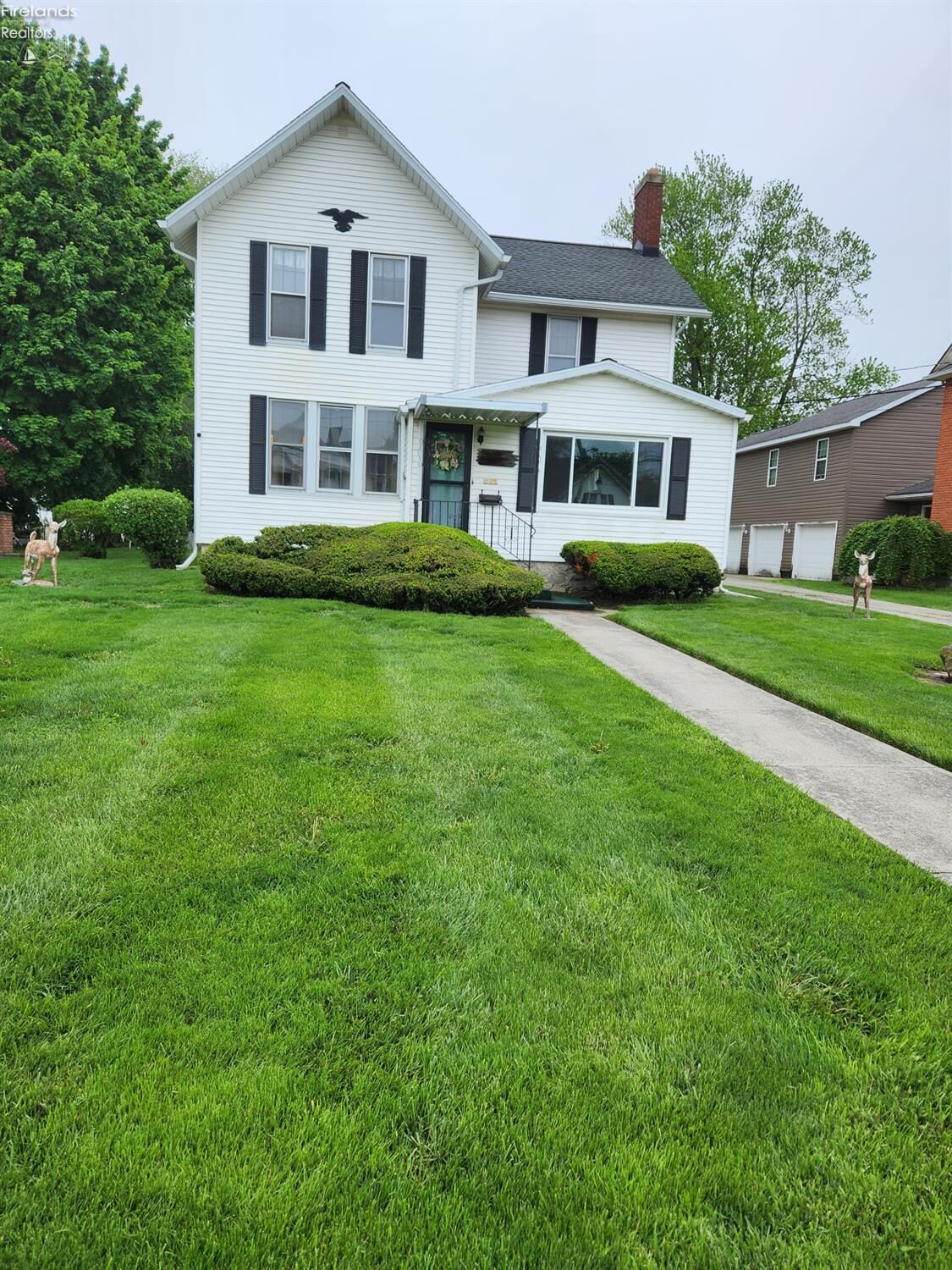 Property Photo:  285 Southwest Street  OH 44811 