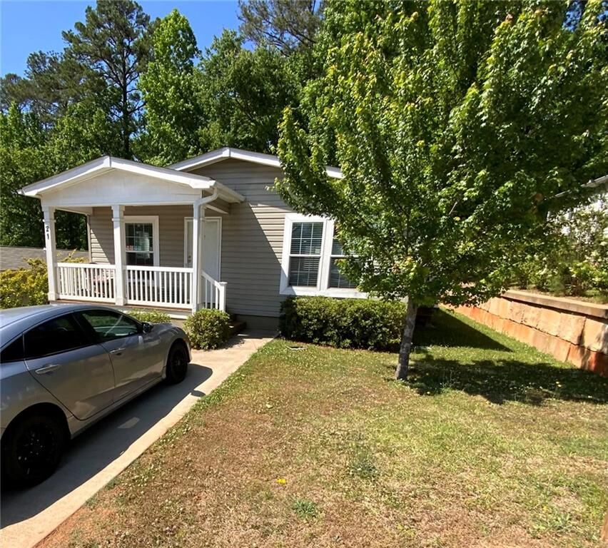 Property Photo:  21 Hillandale Street  GA 30263 