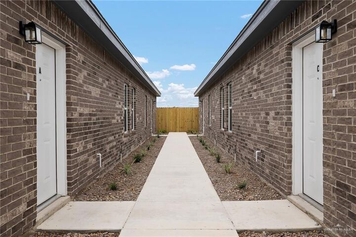 Property Photo: 2608 E Israel Avenue TX 78573