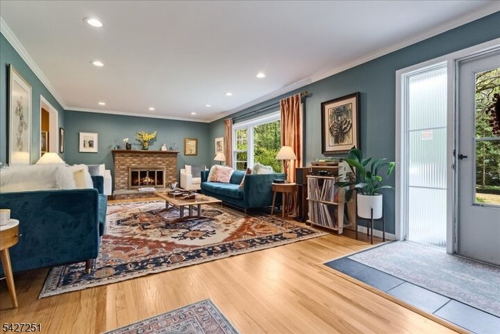 Property Photo:  167 Mountain Ave  NJ 07974 