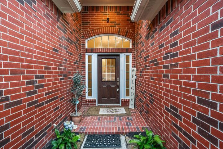 Property Photo:  11 Gilmore Grove Place  TX 77382 