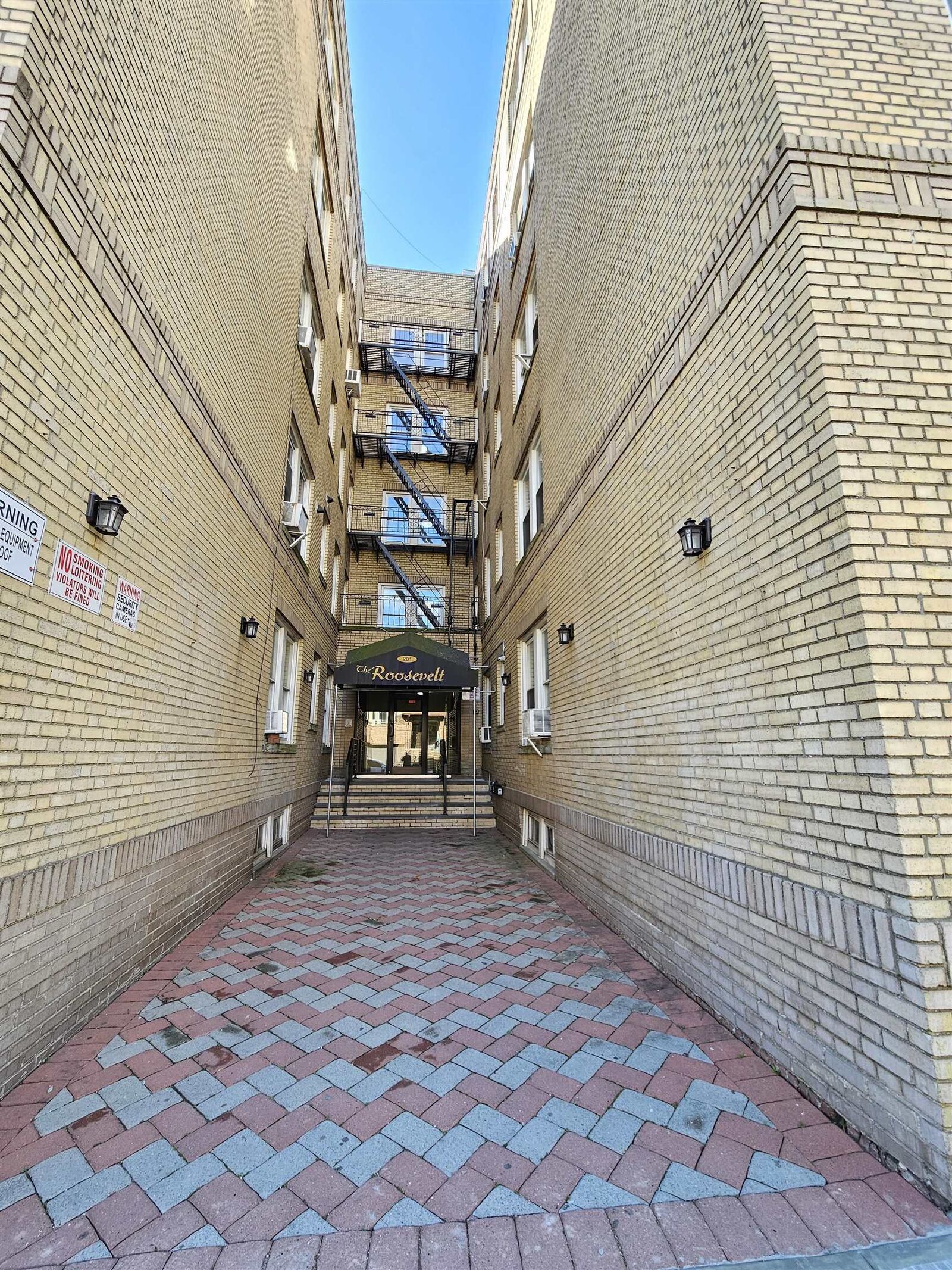 Property Photo:  201 45th St E8  NJ 07087 