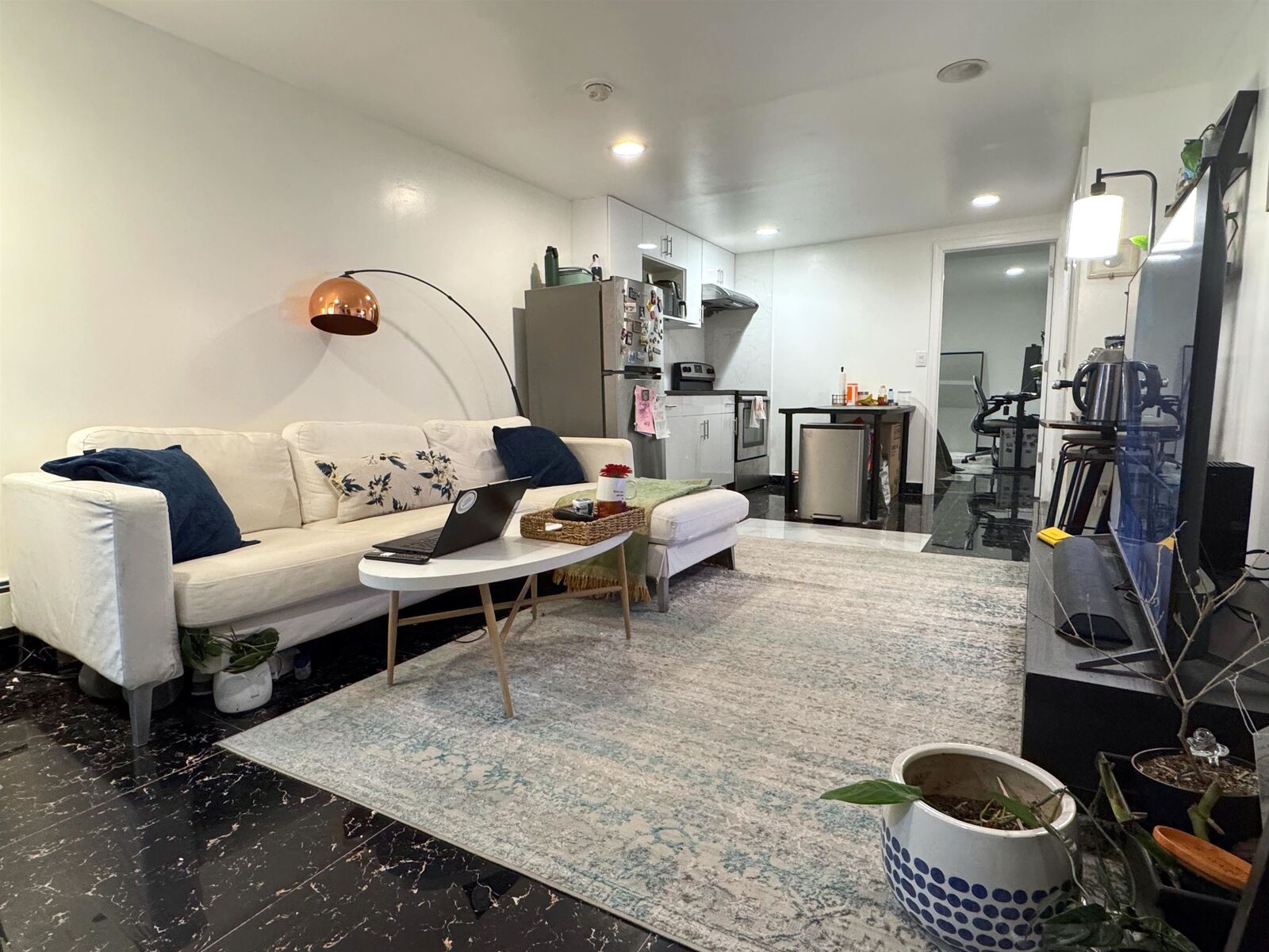 Property Photo:  22 Jones St 1  NJ 07306-3103 