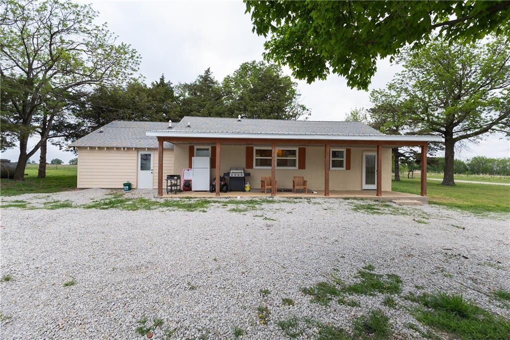 Property Photo:  5831 Cr 5900 Road  KS 67335 
