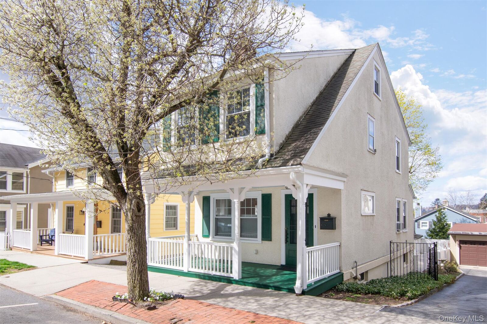 Property Photo:  21 N Ferris Street  NY 10533 