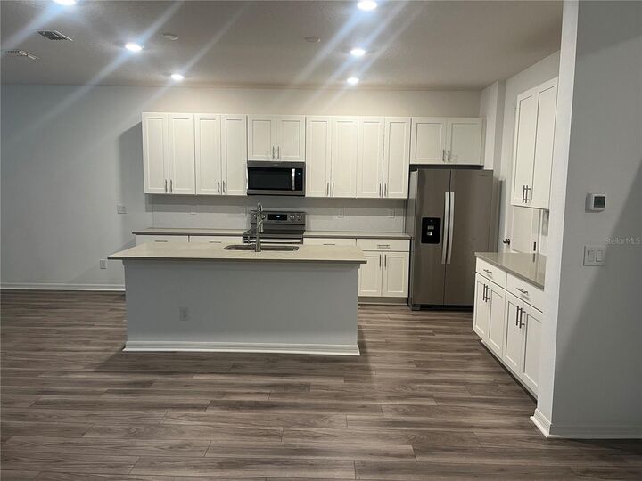 Property Photo:  2716 Bolzano Drive  FL 32712 