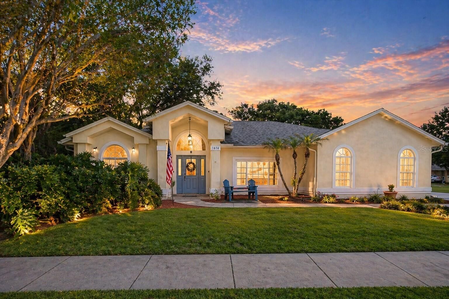 Property Photo:  1674 Carillon Park Drive  FL 32765 