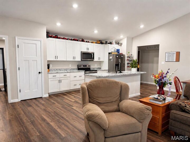 Property Photo:  507 Hawthorne Street  MO 63601 