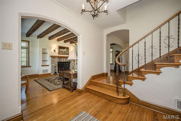 Property Photo:  735 River Hills Drive  MO 63026 