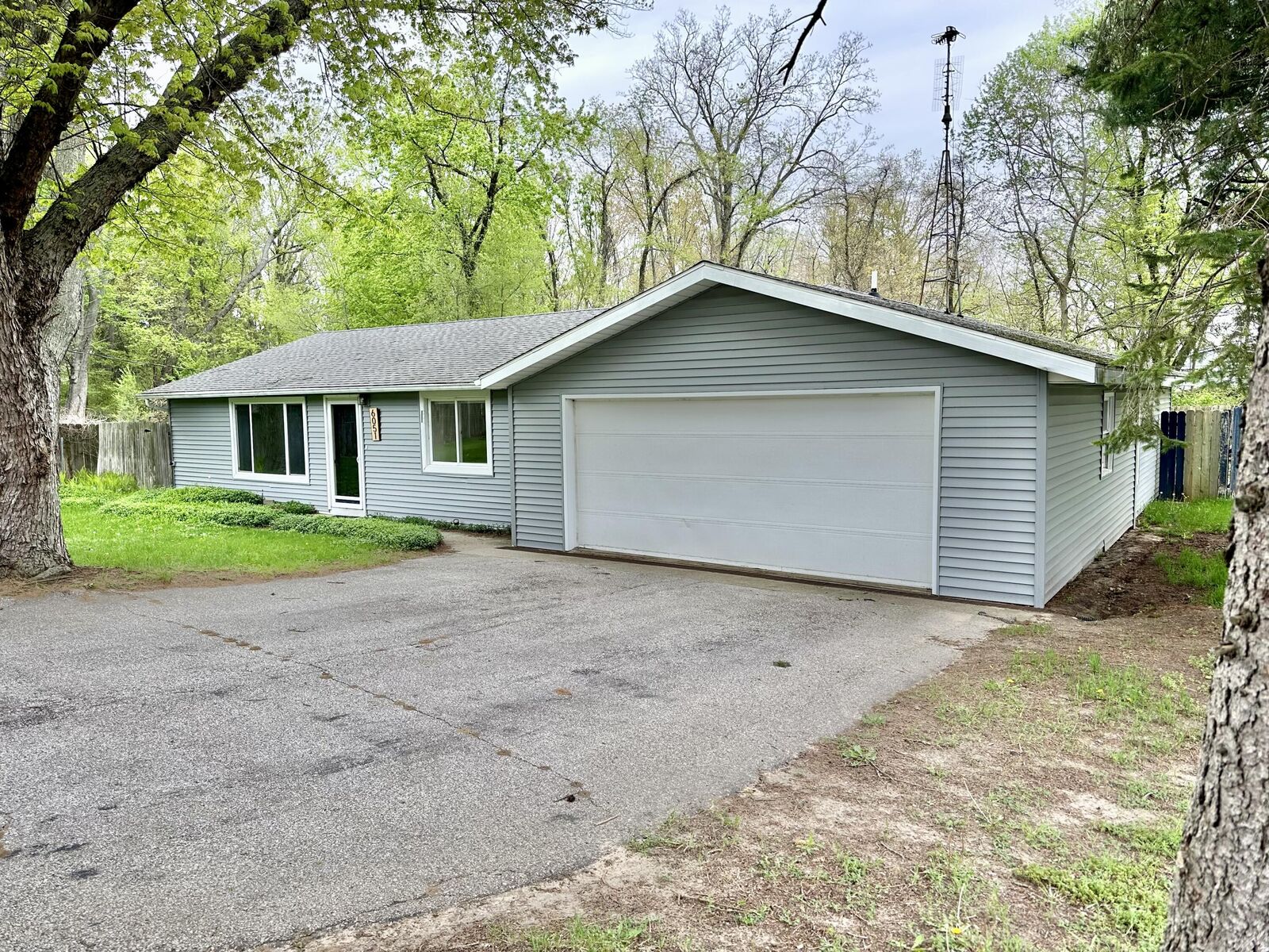 Property Photo:  6051 Legion Road  MI 49127 