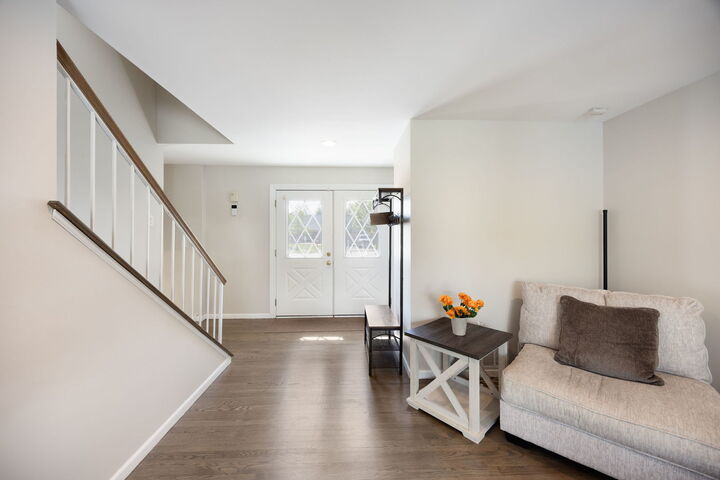 Property Photo:  621 Newport Avenue  IL 60559 
