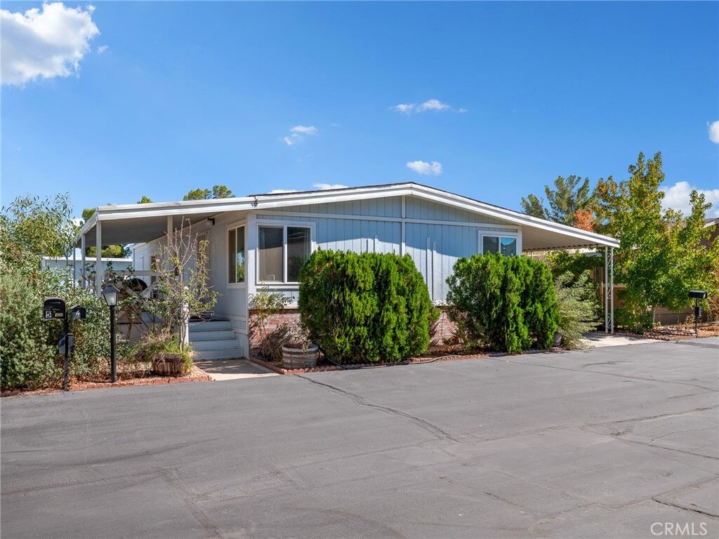 Property Photo: 14000 El Evado 4 CA 92392