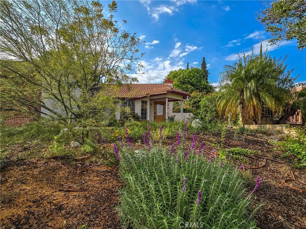 Property Photo:  11357 Gramercy  CA 92505 