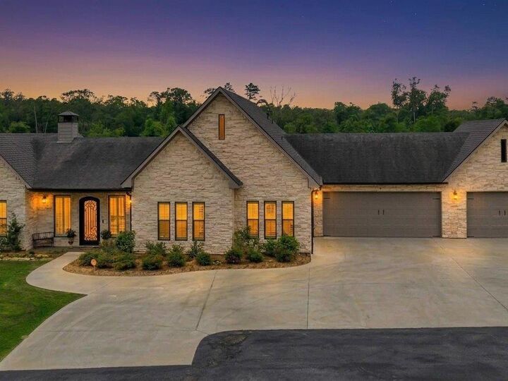 Property Photo:  104 Wheeler  TX 75904 