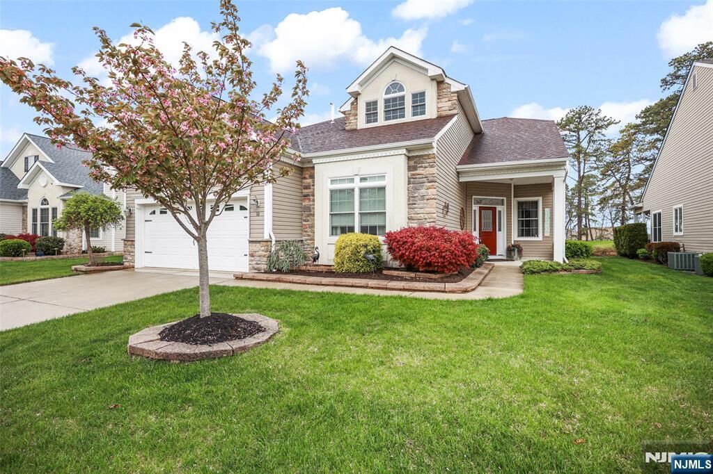 Property Photo:  10 Harvey Cedar Way  NJ 08758 