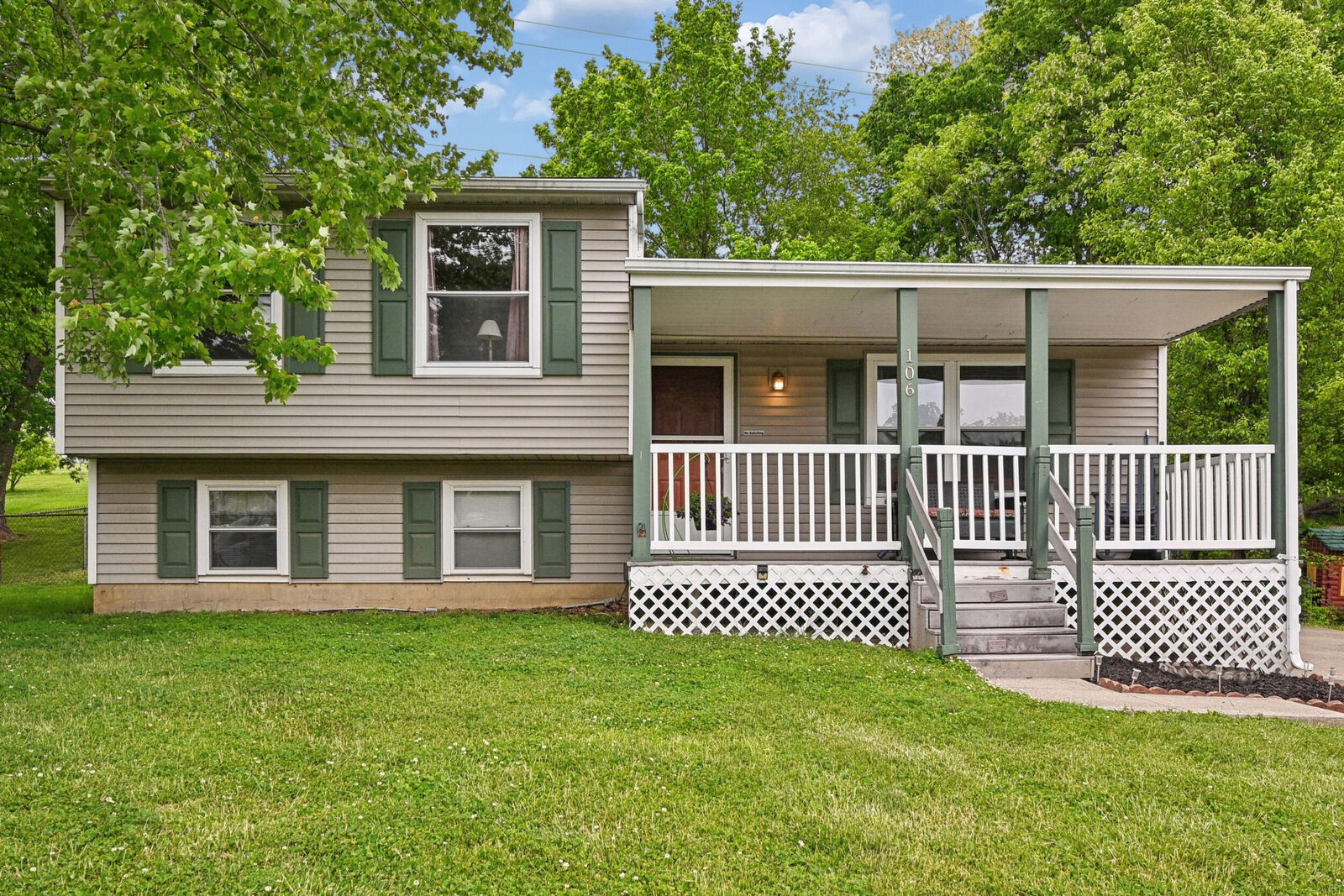 Property Photo:  106 Valleywood Court  KY 41018 