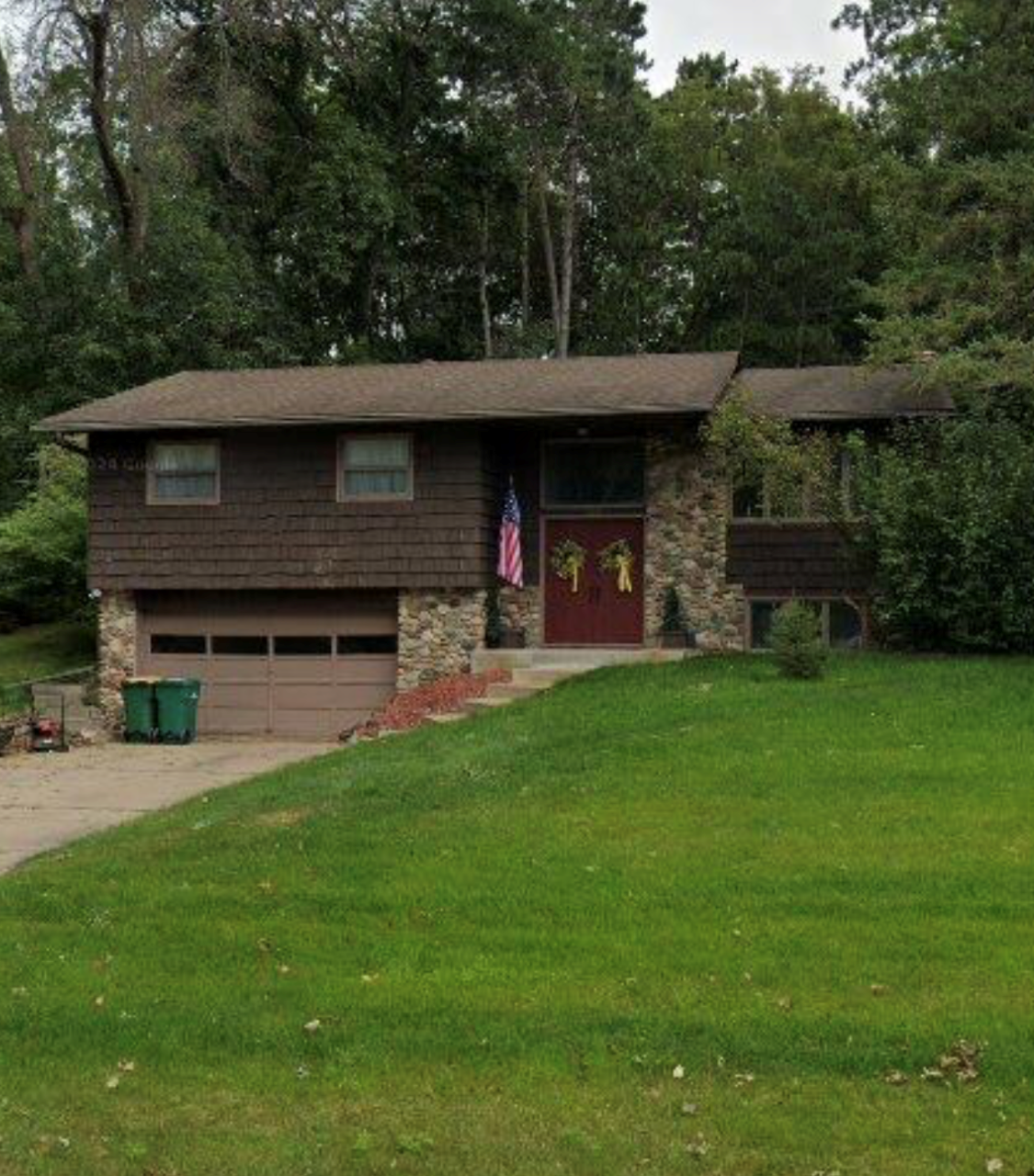 Property Photo:  2891 Legion Avenue N  MN 55042 