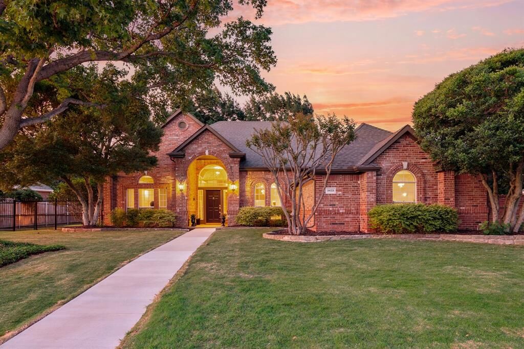 Property Photo:  1403 Stone Lakes Drive  TX 76092 