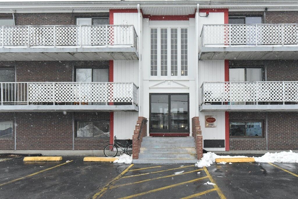 Property Photo:  126 Beaver Street 44  MA 01702 