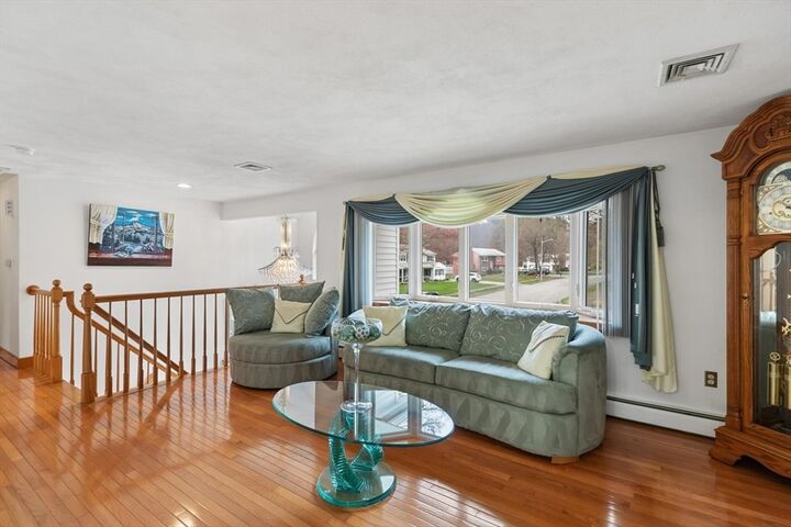 Property Photo: 33 Arlene Ave MA 01887