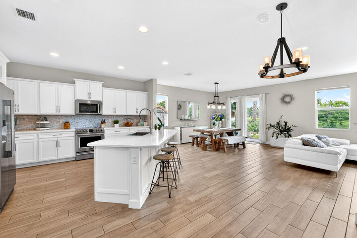 Property Photo:  11971 Cypress Key Way  FL 33411 