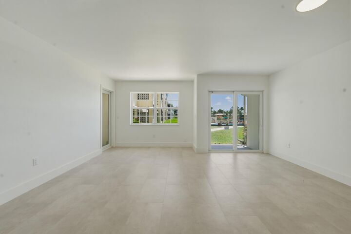 Property Photo: 700 Pine Drive 105 FL 33060