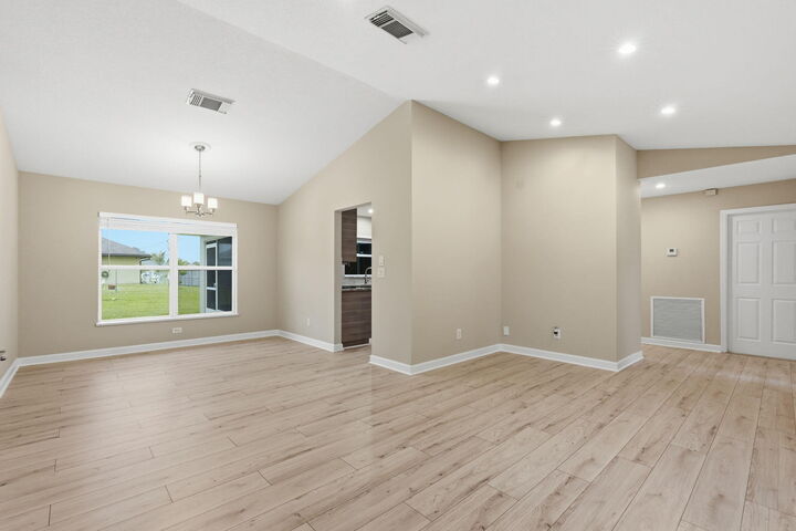 Property Photo:  2280 SW Halissee Street  FL 34953 