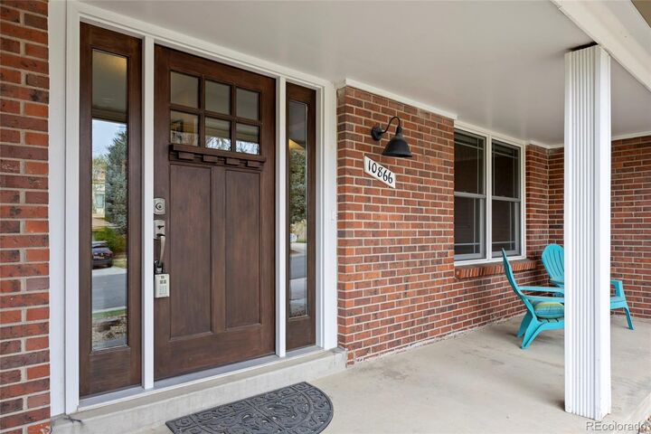Property Photo:  10866 E Berry Avenue  CO 80111 