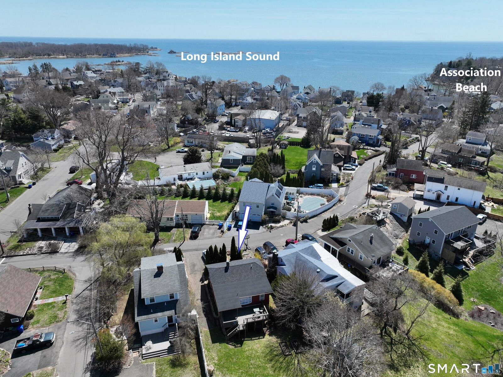 Property Photo:  322 Clark Avenue  CT 06405 