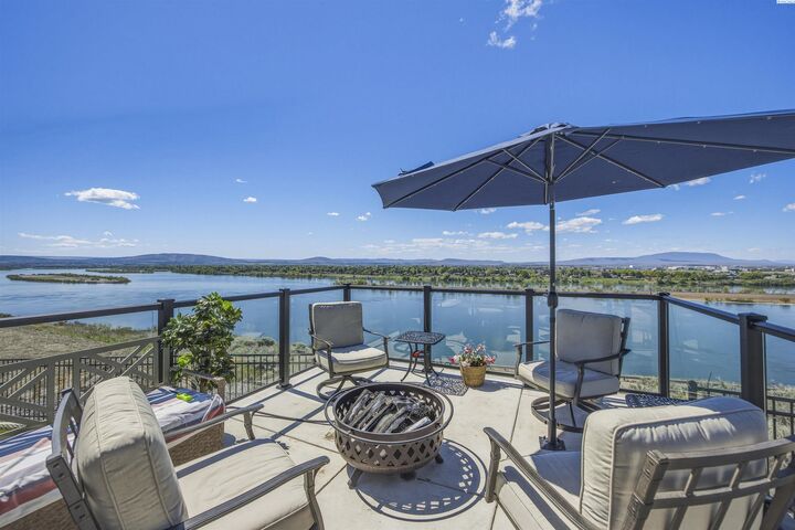 Property Photo:  170 Alta Lane  WA 99301 