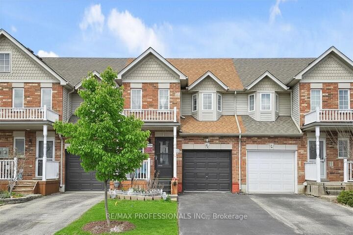 44 Shephard Avenue — photo 1