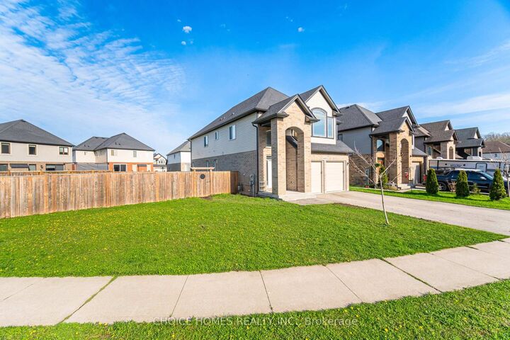 Property Photo: 6634 Sam Iorfida Drive ON L2G 7H8