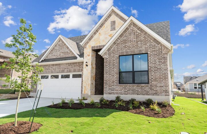 Property Photo: 109 Centerfire Lane TX 78633