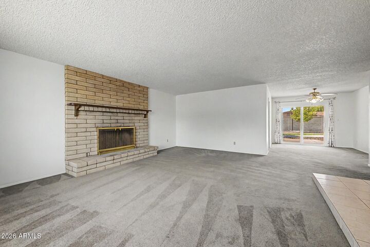 Property Photo: 4414 W Vogel Avenue AZ 85302