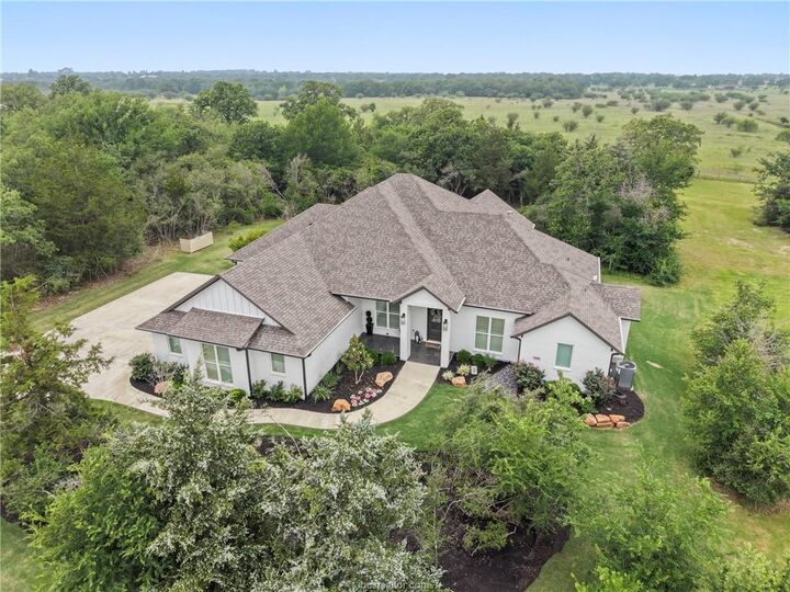 Property Photo:  5598 Millstone Drive  TX 77845 