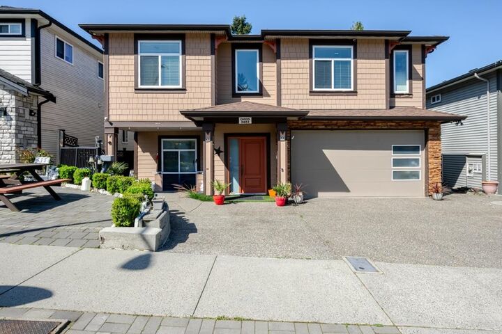 Property Photo: 3423 Hazelwood Place BC V2S 0H8